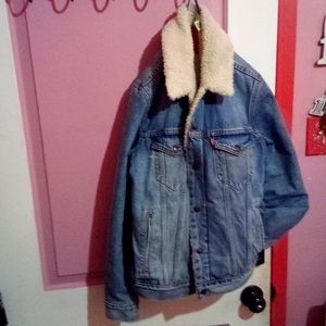 Unisex Levi Denim Jacket size M